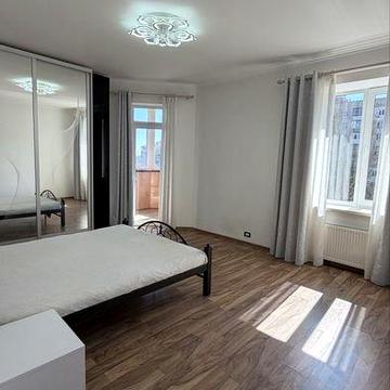 ‼️Щикарна квартира в новубодові котеджного типу