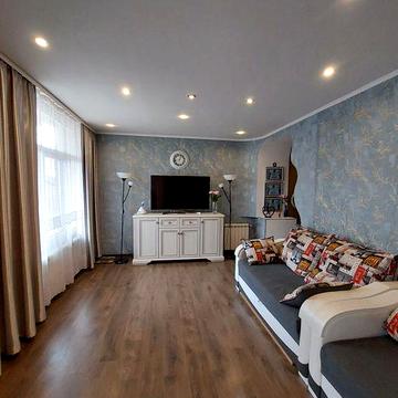 Продам 2 кімн.кв.з ремонтом по вул. Яблунська.  Без комісії.