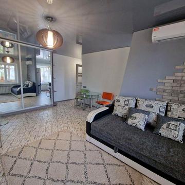 Сдам 1к с капитальным ремонтом Слобожанский ул Тепличная