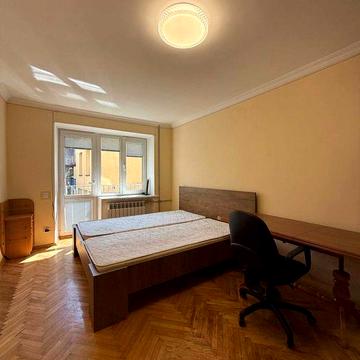 Оренда 2 кімнатної квартири по вулиці Антоновича