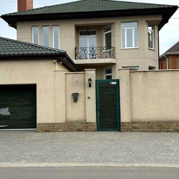 Планетная ул., р-н ВУЗовский. Новый дом 340кв.м.