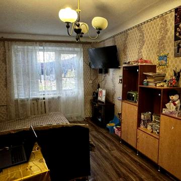 Продам 2х ком. кв-ру в центре, ул.М.Гончаренко 2этаж пятиэтажного дома