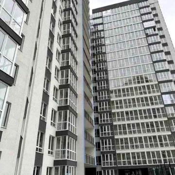 Продам квартиру в центре города. Дом сдан и обжит. 42 кв.м. 6 этаж ЖК Акварель 3