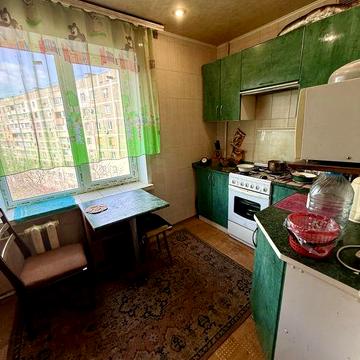 Продаж 3-кімнатноі квартири район Анголенко