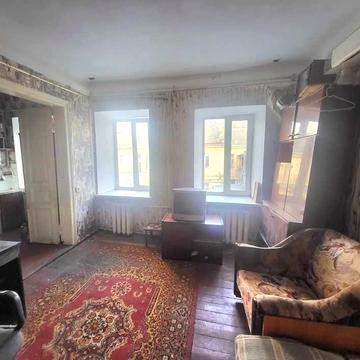 1 комн -24 метра. Центр. АГВ. Жилое состояние. 2/2 эт. Б Хмельницкого