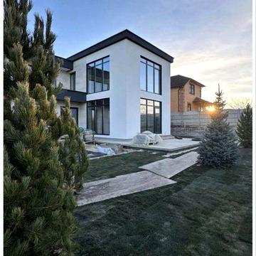 Видовий будинок 210 м² біля Києва .Підвал 110 м² . Ланшафт. Газ. 8 соток. Гореничі