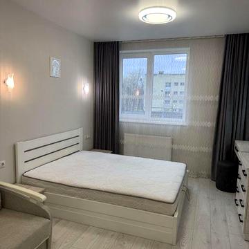 Оренда 1-кім квартири по вул. Володимира Великого , ЖК Америка