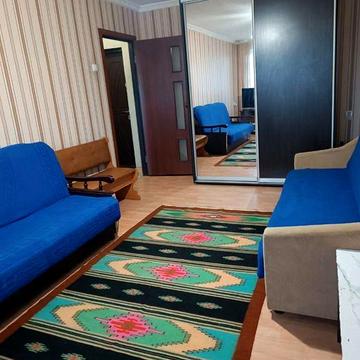 Сдам 1 к низ Рабочей(5эт,свет не отключают)