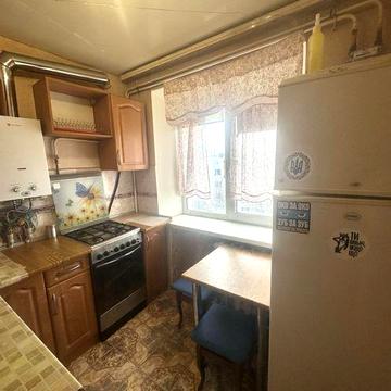 Продается 2-комнатная квартира в Шевченковском районе, по улице Военстрой.