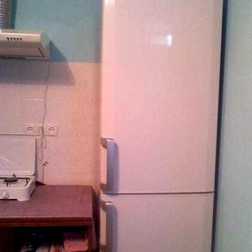 Сдам однокомнатную квартиру Молдаванка Богдана Хмельницкого/Запорожс