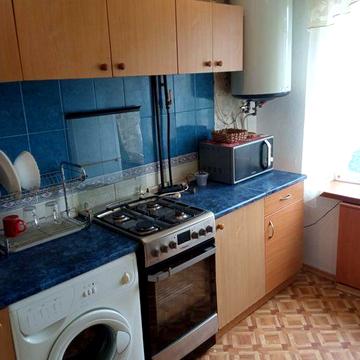 Продам 2к ЧЕШКУ в хорошем жилом состоянии можно по скртификату заходи и живи или готовый бизнес под аренду