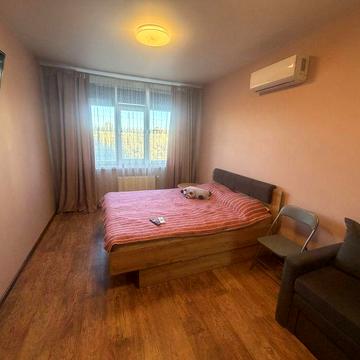 Оренда 1кім квартири ЖК Караваєві дачі, Польова 73