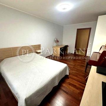 Продаж 3к квартири з ремонтом Оболонь Мінська Івасюка Володимира Героїв Сталінграду