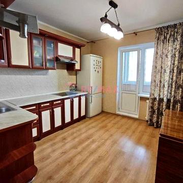 Продається 2 кімнатна квартира озеро Сонячне! Драгоманова 1 м.Позняки