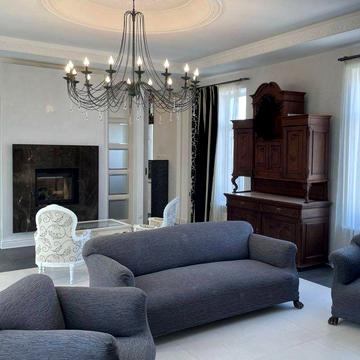 Аренда шикарной квартиры 4 спальни Центр Дерибасовская  вид на Оперный театр и парк Пале Рояль вид моря и терраса