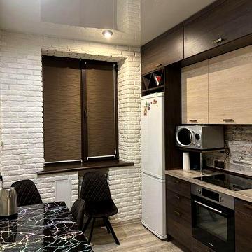 Продаж 2 кімн. Пл. Володимира Великого