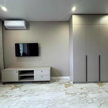 Сучасна 1 кімнатна квартира в ЖК Уквартал біля басейну.Власник