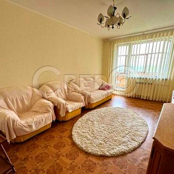 Продаж 5-ти кімнатної квартири (3 + 2) "Сонячний"