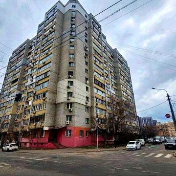 Без комісії  Смілянська 10/31 Севастопольська площа, Чоколівка, 2-к квартира 78 м.кв.з ремонтом.