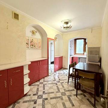 Актуально Сдам 3 комнатную квартиру на Королева 1