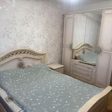 Здам гарну,недорогу 2х к.кв.Читай на яких умовах.Беруть з дитиною.Вільна