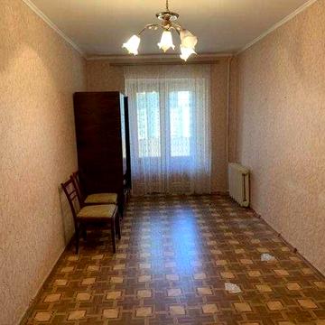 Продам 2х к. квартиру. Метро Индустриальная