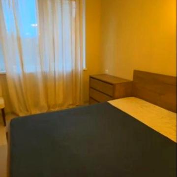 Сдам  2х комн. 26 жемч Аркадия