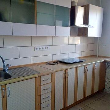 Сдаю хорошую 3-х комнатную квартиру ( Ул.Космонавтов).