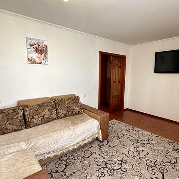 Оренда 2-кімнатної квартири в центрі