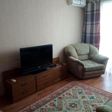 Здаю 3 к. кв. вул. Соборна