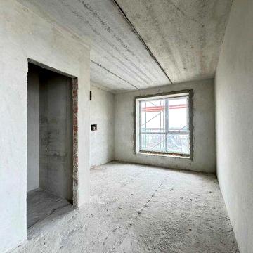 Продається двокімнатна квартира біля парку!