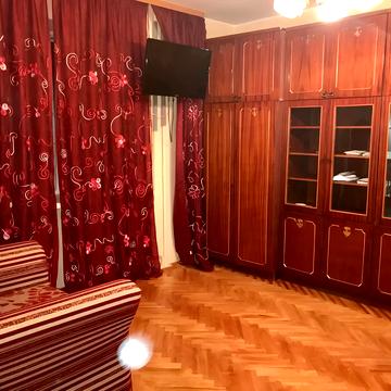 Авраама Лінкольна вул. (Димитрова), 45