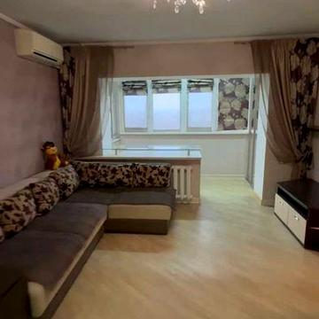 Терміново у продажу 4-кімнатна квартира на  Фонтані Ремонт, меблі та техніка Газовий будинок Біля парку Перемоги