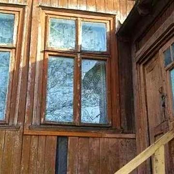 Продам приміщення по вул. В.Великого25 під бізнес чи житло.