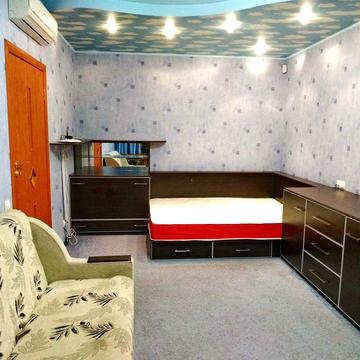 Своя без комиссии 1-ком. кв. сразу возле м. Ботанический сад