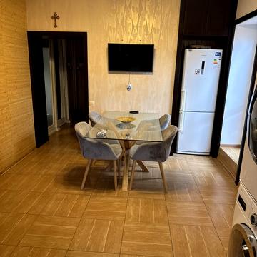 Ціолковського вул., 28