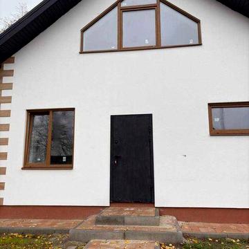 Продаж будинку. Можливе розтермінування або продаж під держ програми