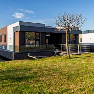 Оренда нововий будинок на воді  перша здача.сучасний будинок  з панорамним видом на річку Вишеньки