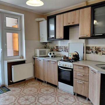 Оренда 1кім квартири по вул Довженка