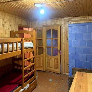 Продається двокімнатна квартира в ЕКО-стилі біля залізничного вокзалу