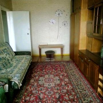 2 кімнатна, центр, вул. Старобілоуська, вільна!