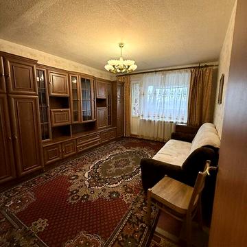 Довгострокова оренда 1к Квартира Алексєєнко Надії вулиця