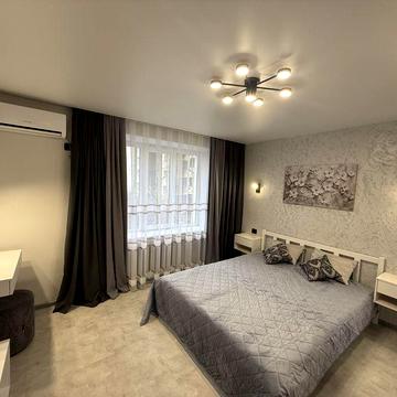 ПЕРША ЗДАЧА, 1 кім+кухня студія