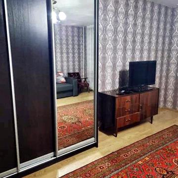 Полярна вул., 8-Е