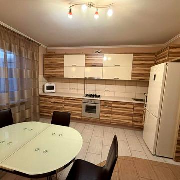 Оренда 1-кімнатна квартира вул. Караджича