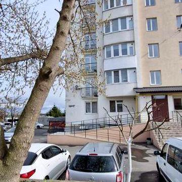 Продам 2х кімн. квартиру 62кв.м  5 й поверх в с.Гореничі автономне опа
