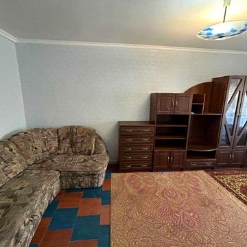 Продам 1-но кіімнатну квартиру вул. Соборності. р-н Восходу. Центр Соцміста