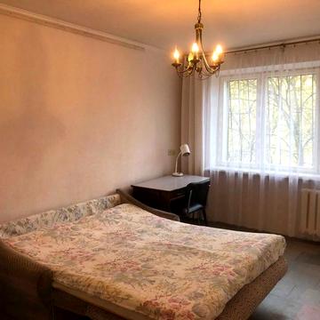 Сдаю 2-х комн квартиру, р-н ул.Калиновая, без риелторской комиссии