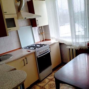 2х кімната,вул.Володимирівська,12 тис