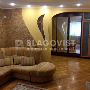 Продаж 3 кім. квартири, Святошинська пл.1,  Метро "Житомирська". Академмістечко